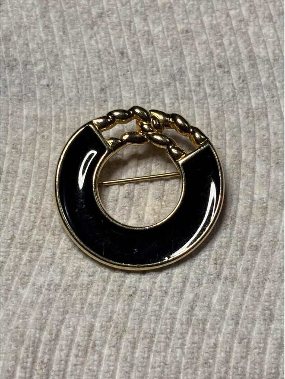 Vintage Monet Black Enamel and Gold Tone Brooch